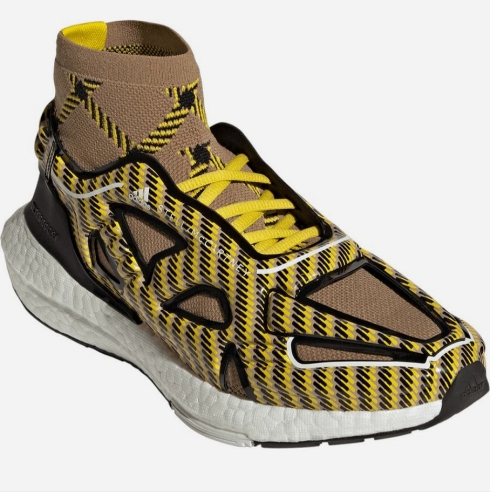 Adidas by Stella McCartney Ultraboost22 Elevated PRIMEKNIT Running Shoe